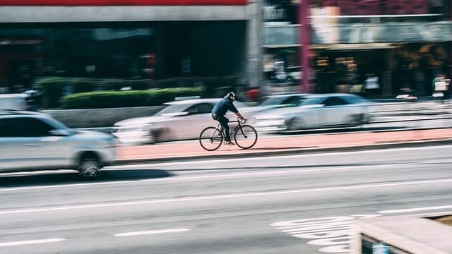 Een vergoeding voor een fietser die op de fiets een ongeluk krijgt door toedoen van een automobilist